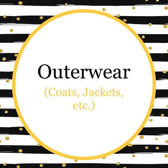 🧥 OUTERWEAR 🧥 - Picture 1 of 4